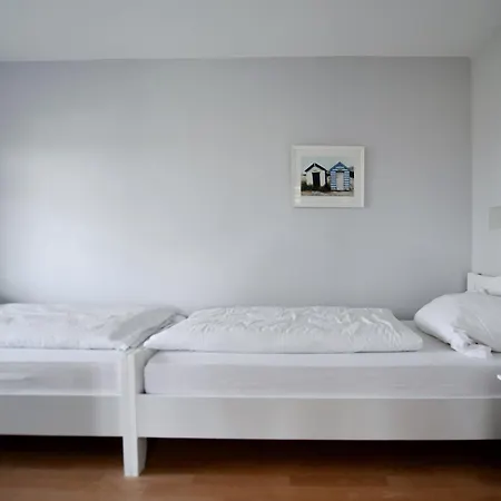 Haus Windhuug 2 *
