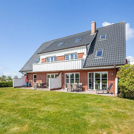 Haus Windhuug 2 *